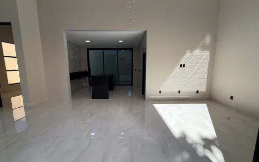 Casa com 3 Suítes Plenas