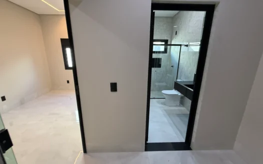 Casa com 3 Suítes Plenas