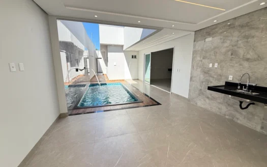 Casa com 3 Suítes + Escritório