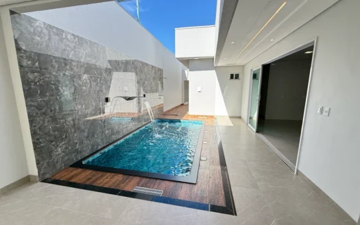 Casa com 3 Suítes + Escritório