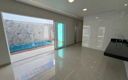 Casa com 3 Suítes + Escritório