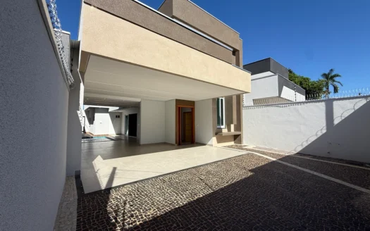 Casa com 3 Suítes + Escritório