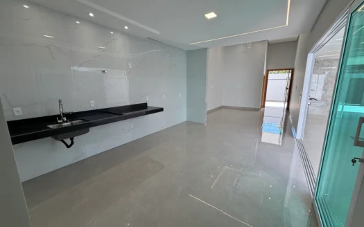 Casa com 3 Suítes + Escritório