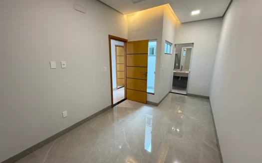 Casa com 3 Suítes + Escritório