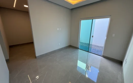 Casa com 3 Suítes + Escritório