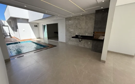 Casa com 3 Suítes + Escritório