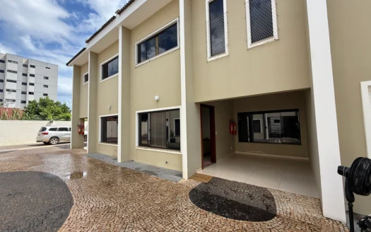 Sobrado de 3 Quartos