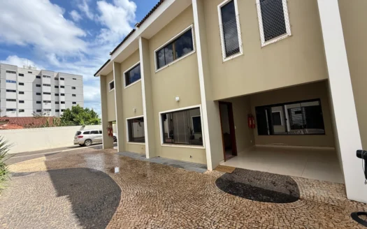 Sobrado de 3 Quartos