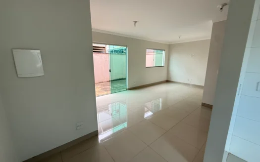 Apartamento com 3 Quartos