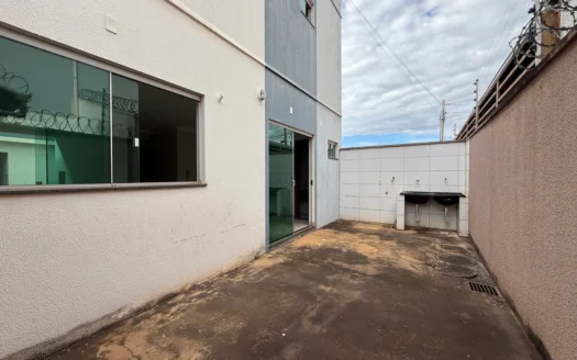 Apartamento com 3 Quartos