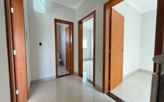 Apartamento com 3 Quartos