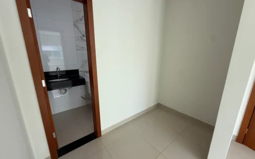 Apartamento com 3 Quartos