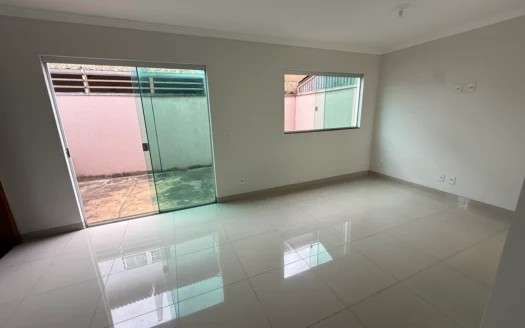 Apartamento com 3 Quartos