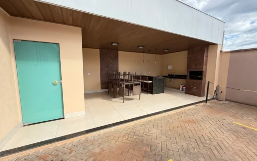 Apartamento com 3 Quartos