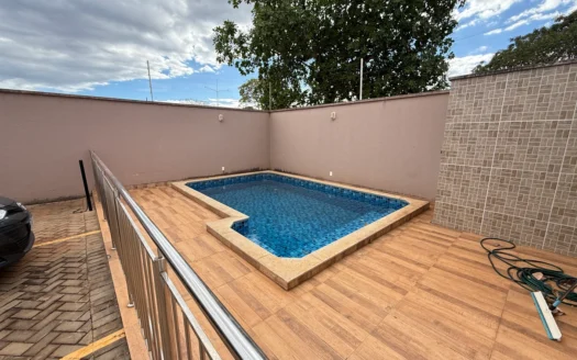 Apartamento com 3 Quartos