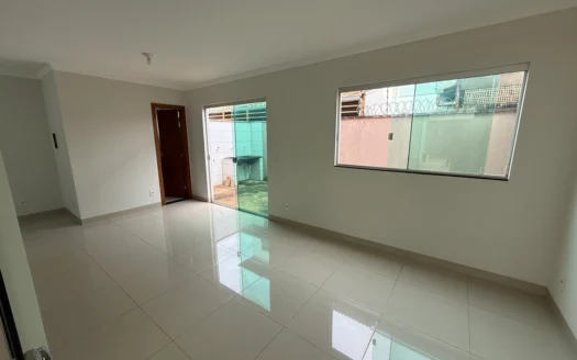Apartamento com 3 Quartos