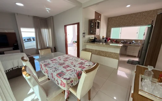 Casa de 2 Quartos 604 Norte