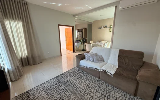 Casa de 2 Quartos 604 Norte