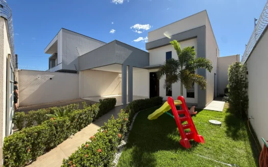 Casa Semi Mobiliada