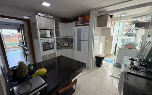 Apartamento de 4 Suítes