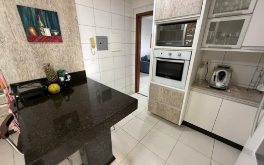 Apartamento de 4 Suítes