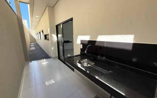 Casa Nova de 3 Quartos