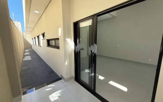 Casa Nova de 3 Quartos