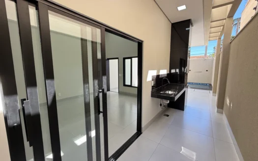 Casa Nova de 3 Quartos