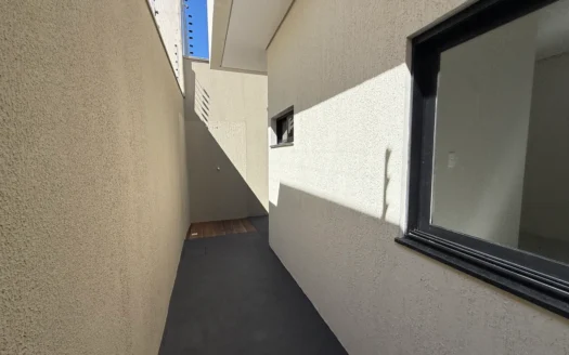 Casa Nova de 3 Quartos