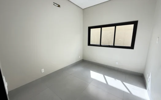 Casa Nova de 3 Quartos