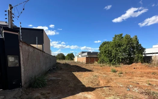 Lote de 180 M² 505 Sul