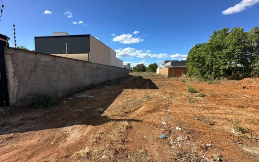 Lote de 180 M² 505 Sul