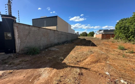 Lote de 180 M² 505 Sul