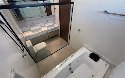 Apartamento com 3 Suítes