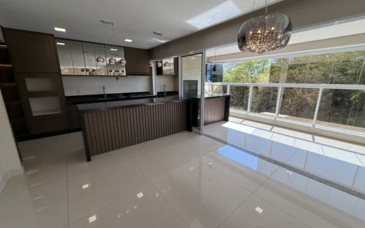 Apartamento com 3 Suítes