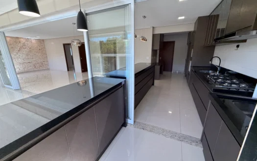 Apartamento com 3 Suítes