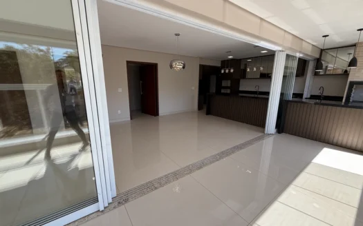 Apartamento com 3 Suítes