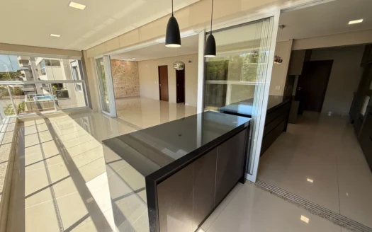 Apartamento com 3 Suítes