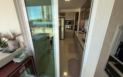 Apartamento de 3 Suítes no Centro