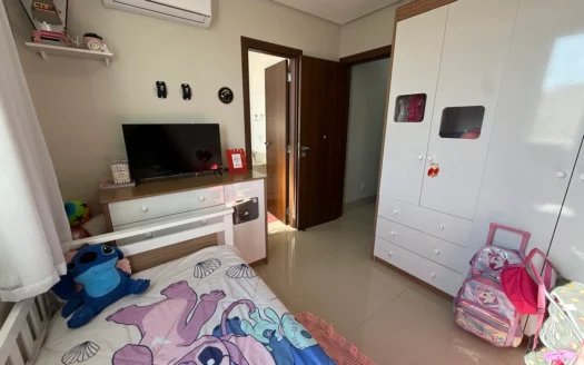 Apartamento de 3 Suítes no Centro