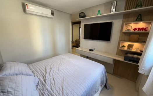 Apartamento de 3 Suítes no Centro