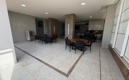 Apartamento de 3 Suítes no Centro