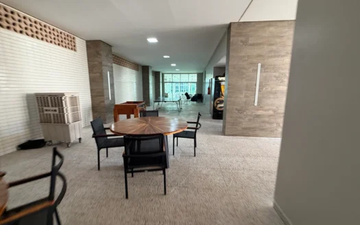 Apartamento de 3 Suítes no Centro