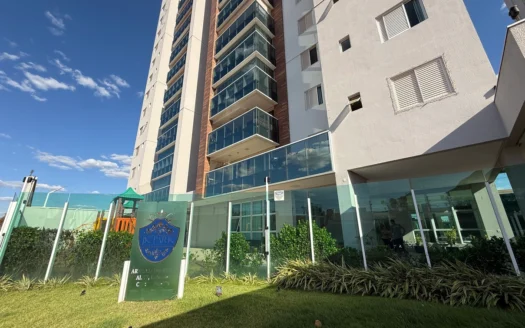 Apartamento de 3 Suítes no Centro