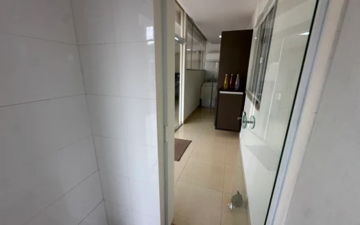 Sobrado com 4 Quartos