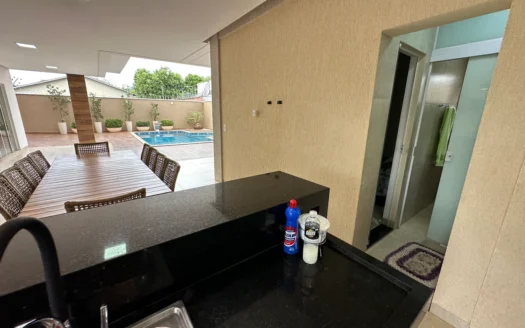 Sobrado com 4 Quartos