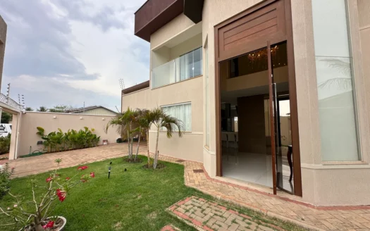 Sobrado com 4 Quartos