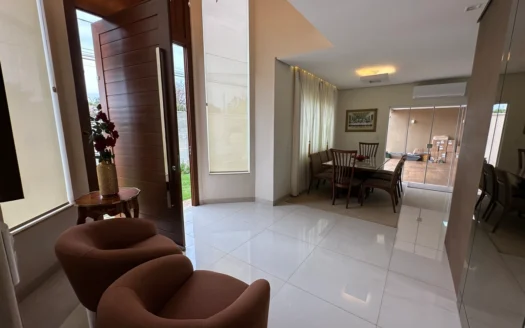 Sobrado com 4 Quartos