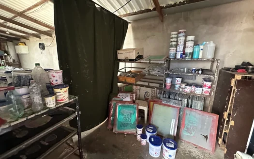 Sobrado 3 Quartos com Sala Comercial