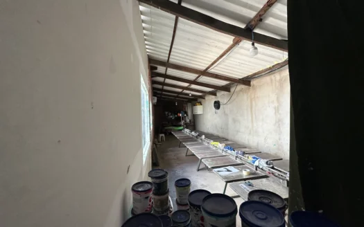 Sobrado 3 Quartos com Sala Comercial